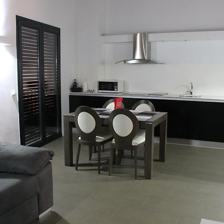 Apartaments Y Habitacions Entre Volcans Olot Exterior foto